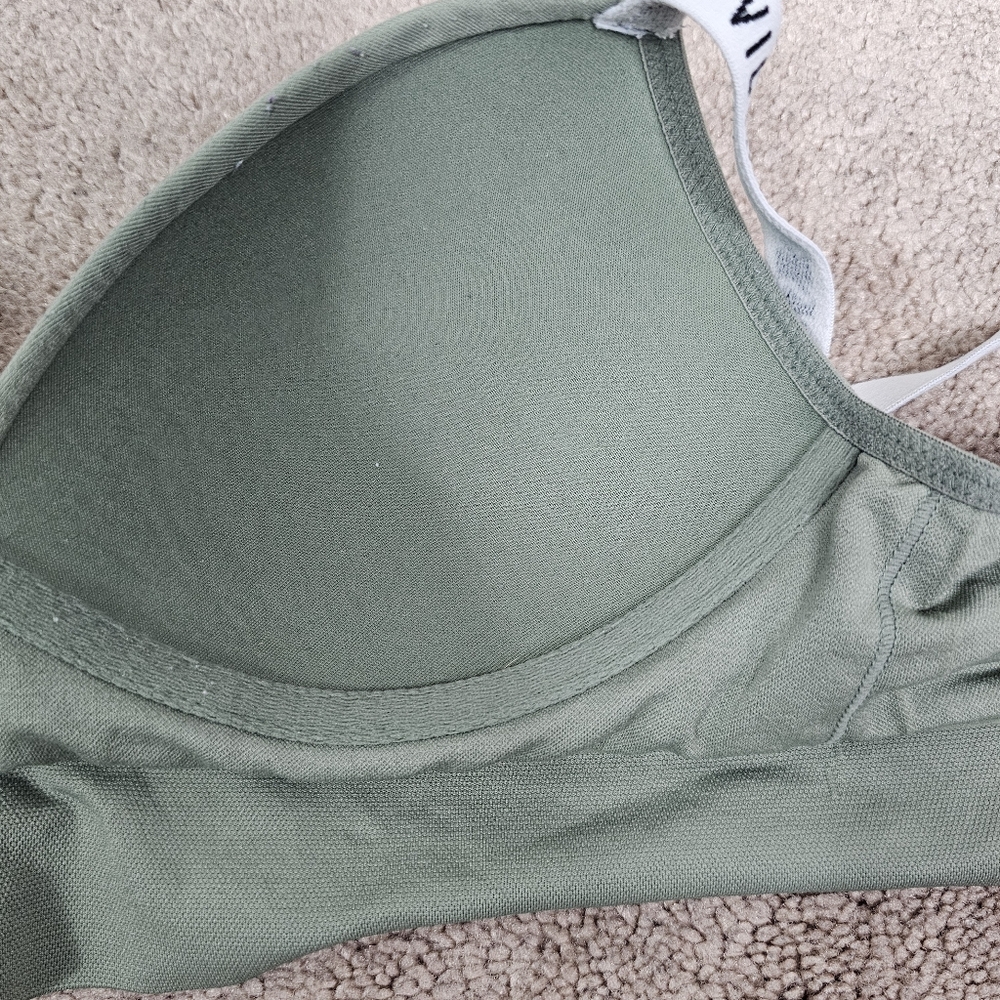 Victoria's Secret Wireless Bralette Sage Green Medium - Picture 5 of 7